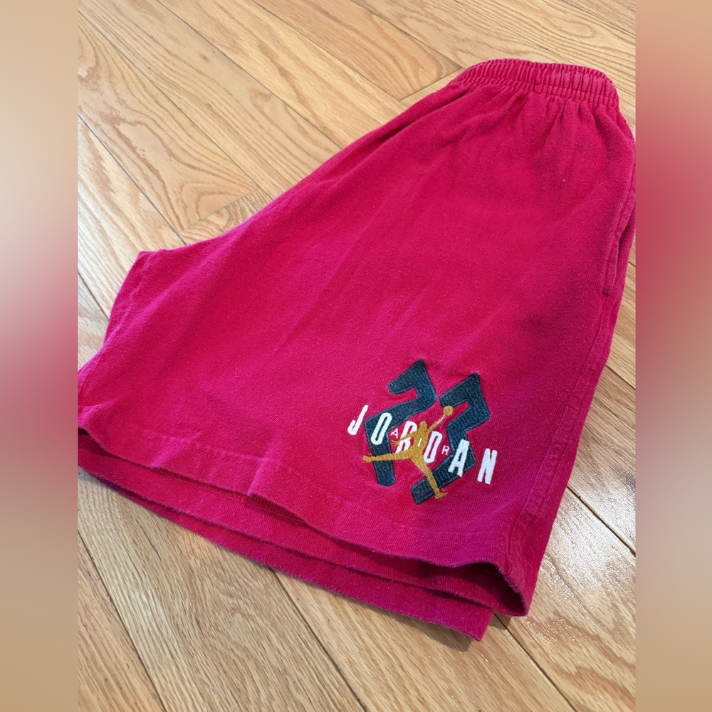 Nike vintage 90s Michael Jordan 23 embroidered logo shorts size small